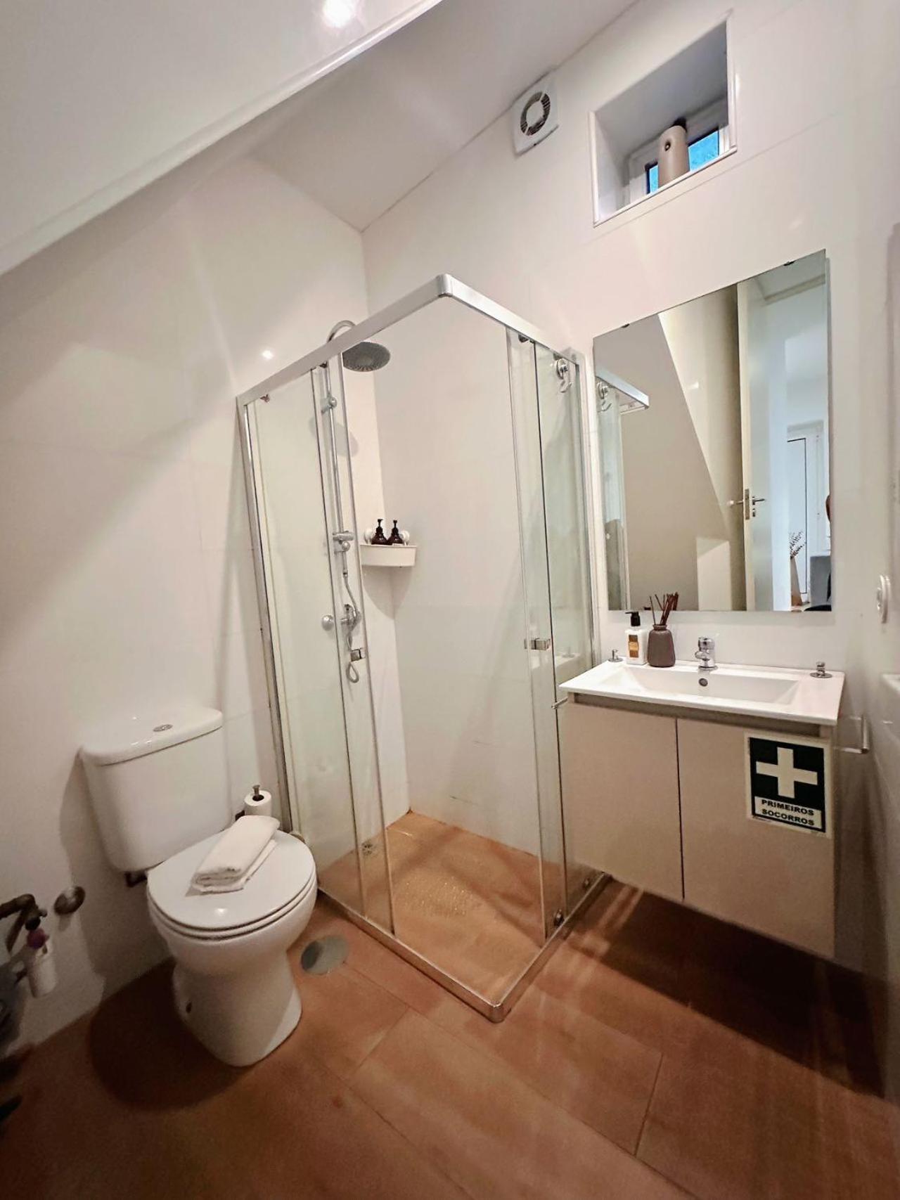 波尔图 Downtown A Whole House Duplex Designed For Remote Work And Near Metro Lapa酒店 外观 照片